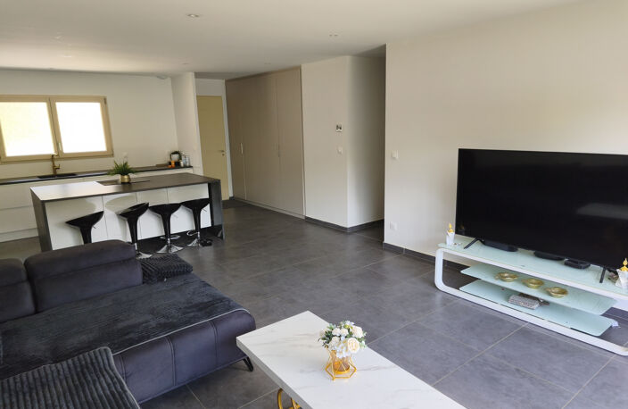 Villa T4 Massieu DPE A année 2023 — photo 3