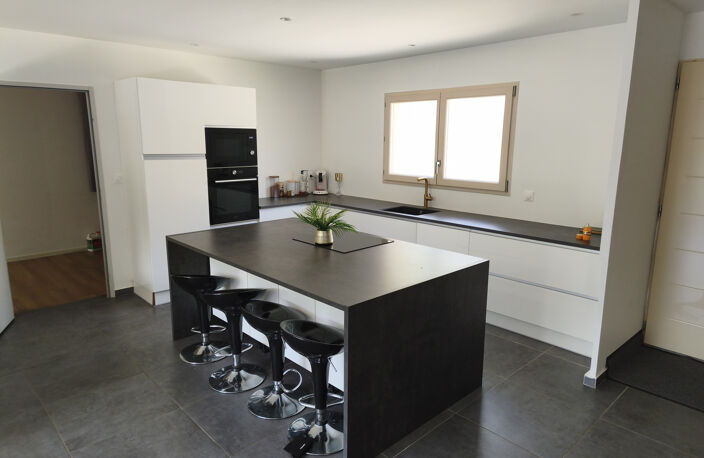 Villa T4 Massieu DPE A année 2023 — photo 5