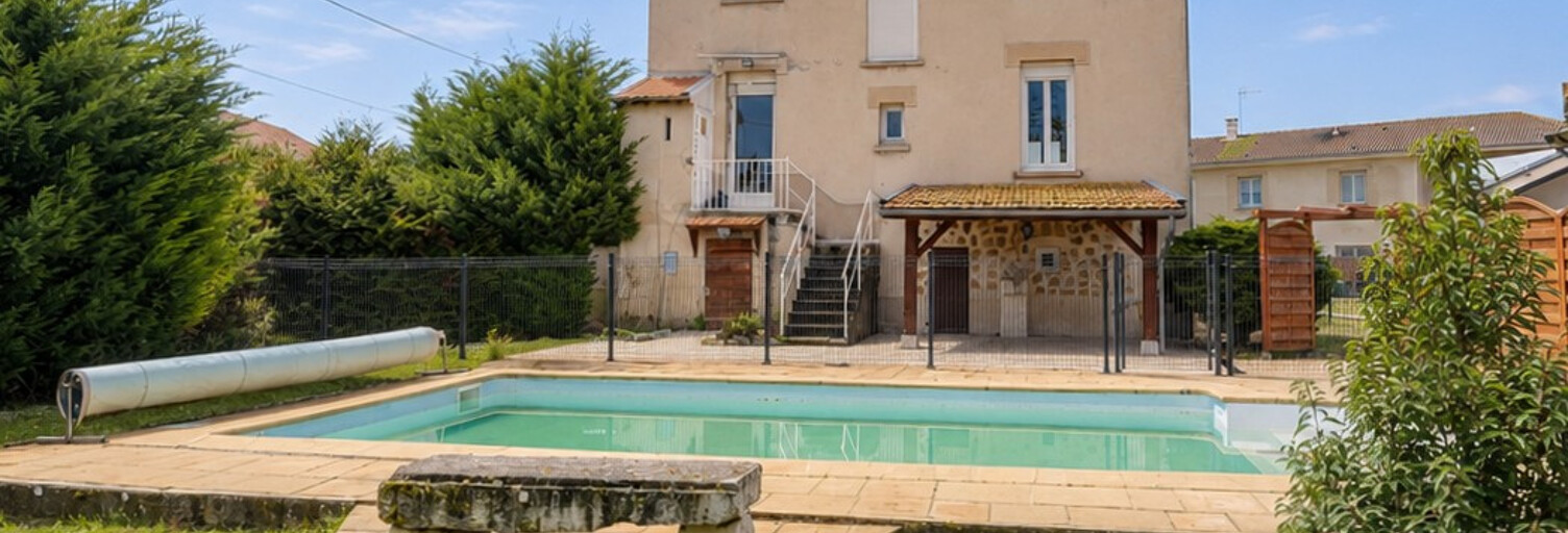 Maison 7 Pièces 159 m² à vendre à Saint-Paul-de-Varax (01240)