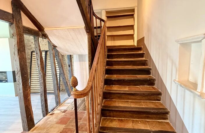 Avignonet, maison de caractère de 170 m2 avec jardin — photo 4