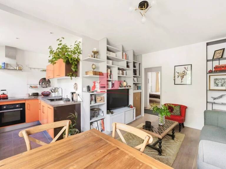ISSY  - Beau 3P traversant de 53 m2 - cave — photo 1