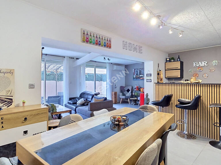 Maison T4 de 80m² avec deux terrasses et un abris de rangement — photo 1