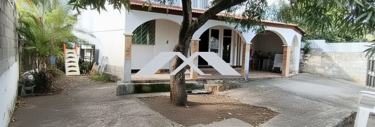 Maison 5 Pièces 123 m² à vendre à Saint-Louis (97450)