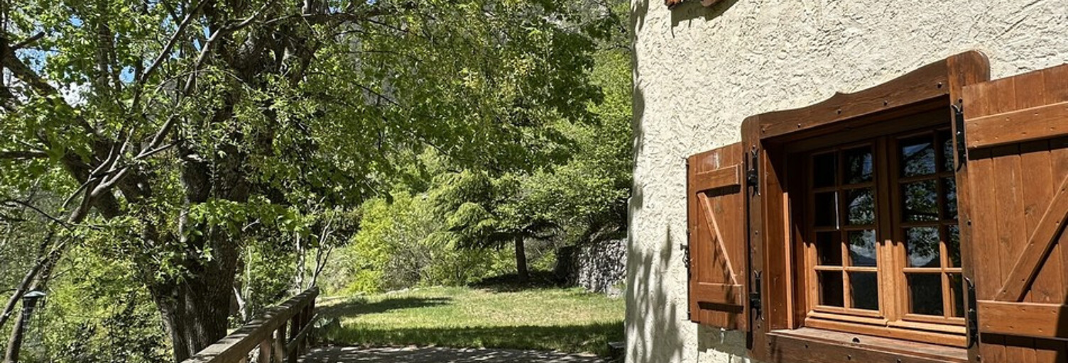 Maison 5 Pièces 119 m² à vendre à Belvédère (06450)