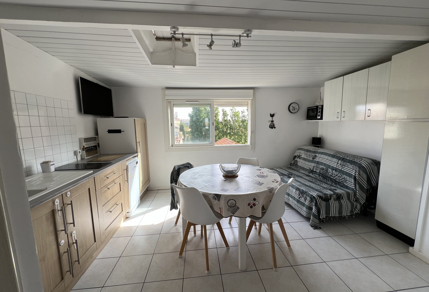 APPARTEMENT PROCHE CENTRE ET PLAGE — photo 1