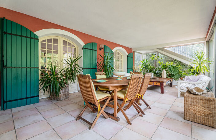 Villa familiale 192 m2 avec grande terrasse et sous-sol amén — photo 2