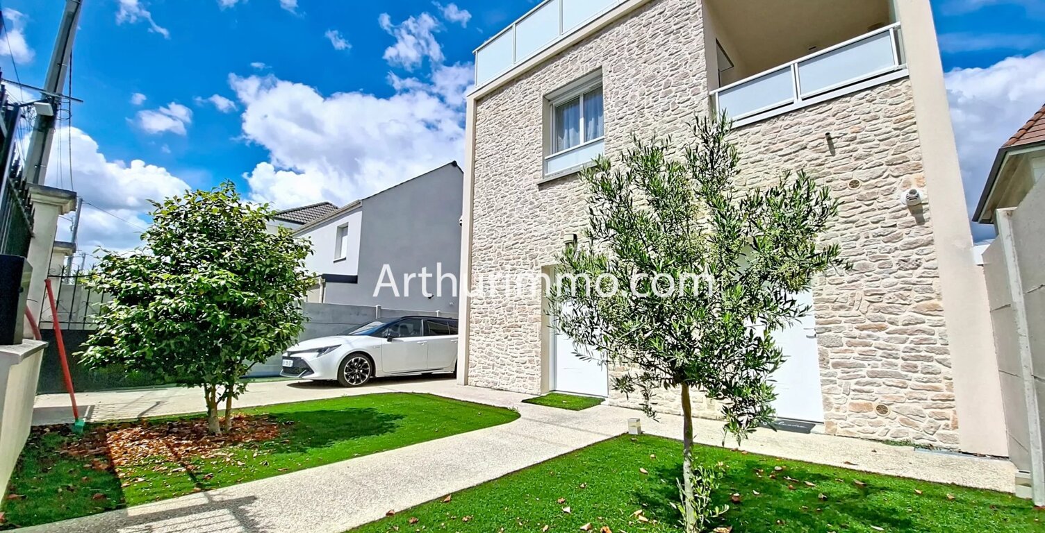 Maison moderne (Villa) 171m² 4 chambres terrasse jardin - Limeil- — photo 1