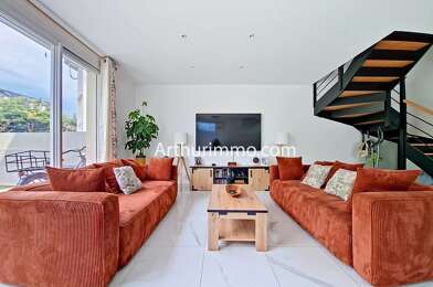 Maison 6 pièces 560000 €