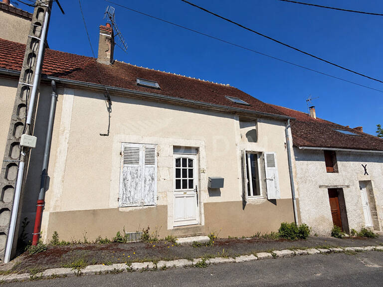 Maison Bonny sur Loire à rénover avec beau potentiel- 6 pièce(s) — photo 1