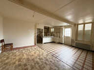 Maison Bonny sur Loire à rénover avec beau potentiel- 6 pièce(s) — photo 3