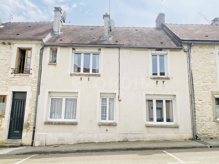 Maison à Chichée — photo 1