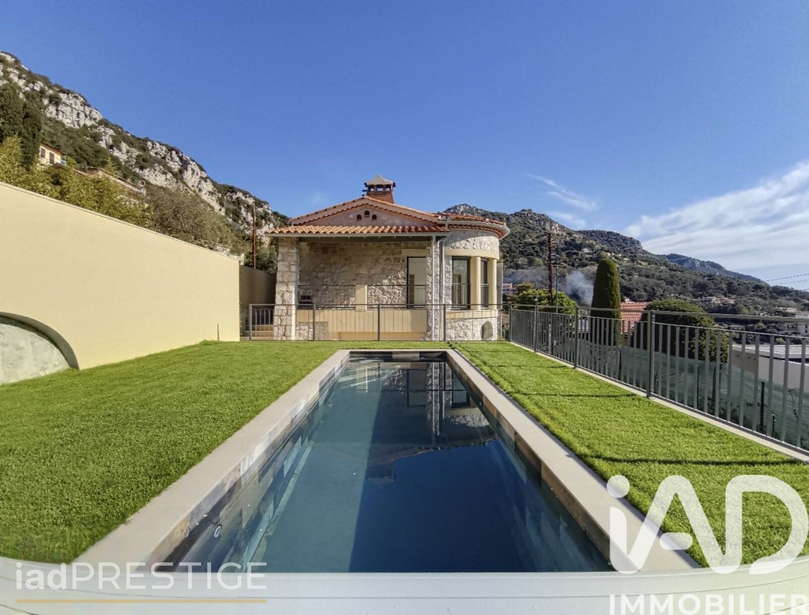 Maison à vendre, 5 pièces, 220 m², La Turbie