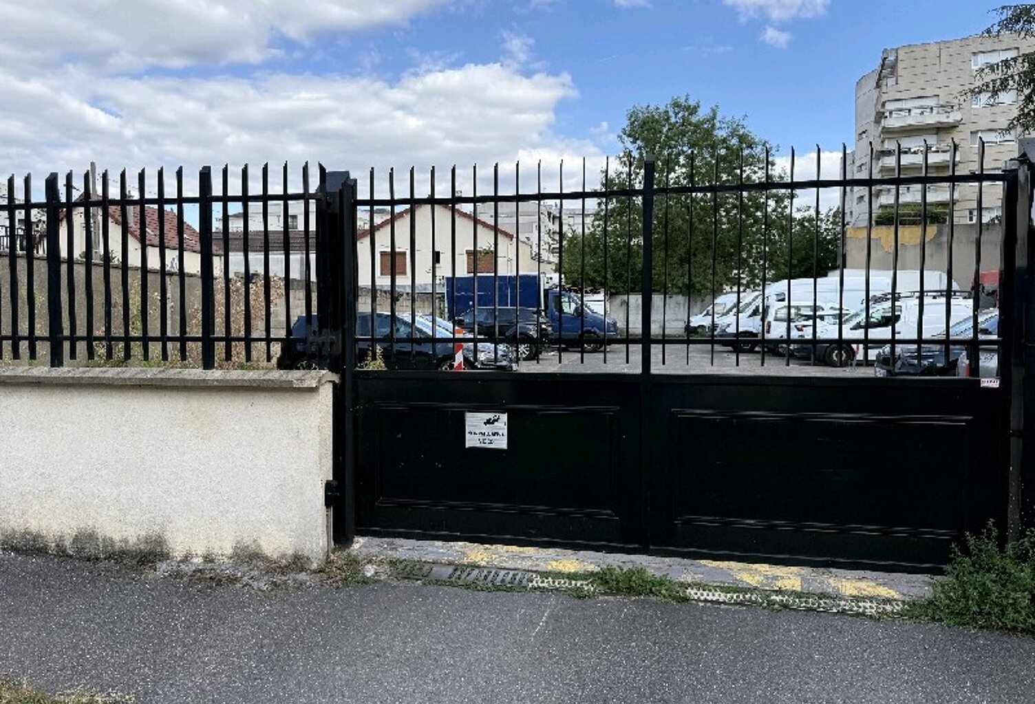 Location garage   à Bondy (93140) — photo 1