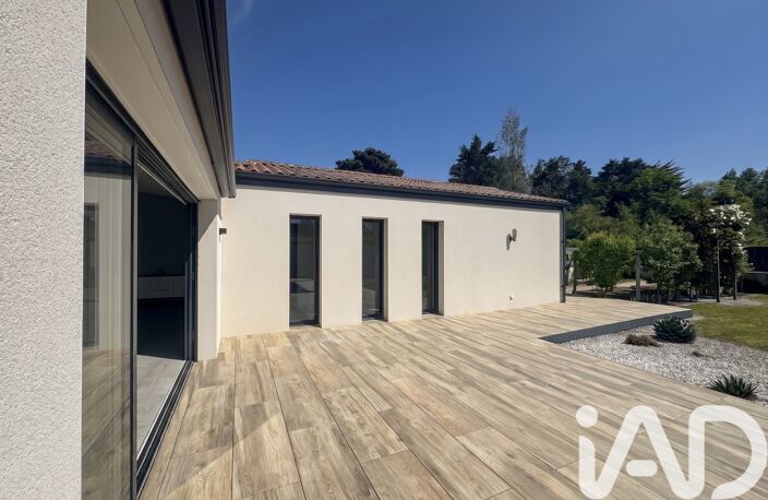 Vente Maison/villa 8 pièces — photo 3