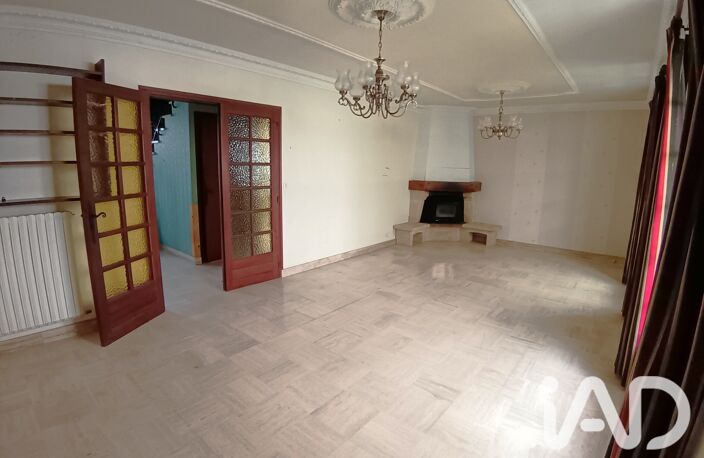 Vente Maison/villa 6 pièces — photo 2