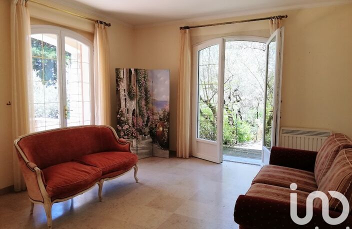 Vente Maison/villa 6 pièces — photo 2