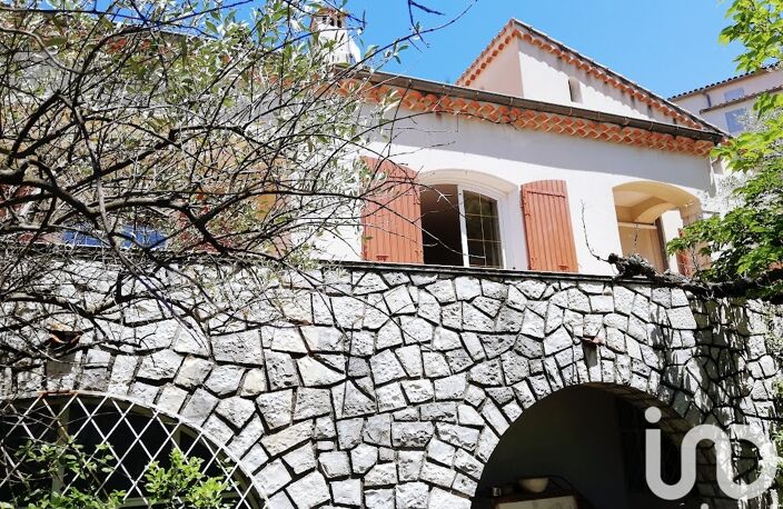 Vente Maison/villa 6 pièces — photo 3