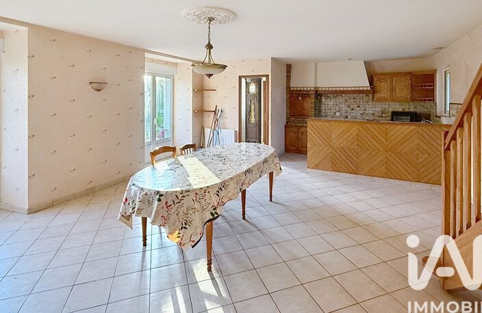 Vente Maison/villa 6 pièces — photo 2