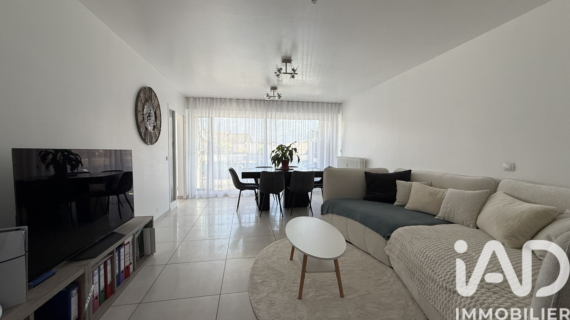 Vente Appartement 4 pièces - Photo 2