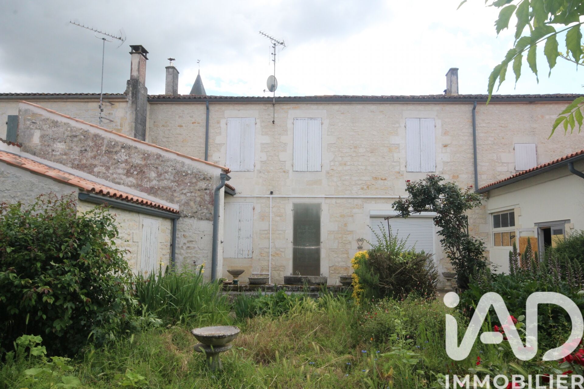 Vente Maison/villa 8 pièces - Photo 2