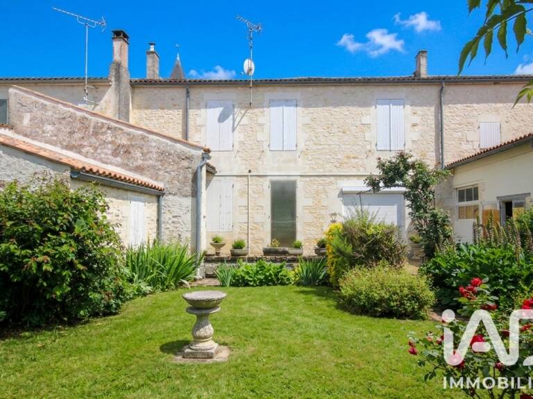 Vente Maison de village 8 pièces — photo 1