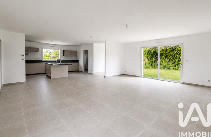 Vente Maison/villa 5 pièces — photo 2