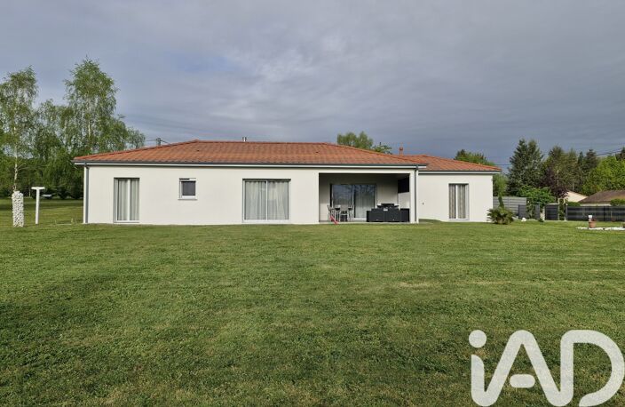 Vente Maison/villa 6 pièces — photo 2