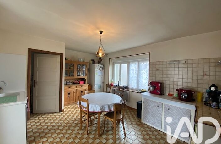 Vente Maison/villa 7 pièces — photo 2
