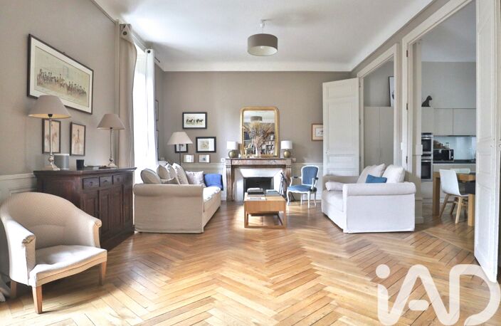 Vente Maison/villa 8 pièces — photo 2