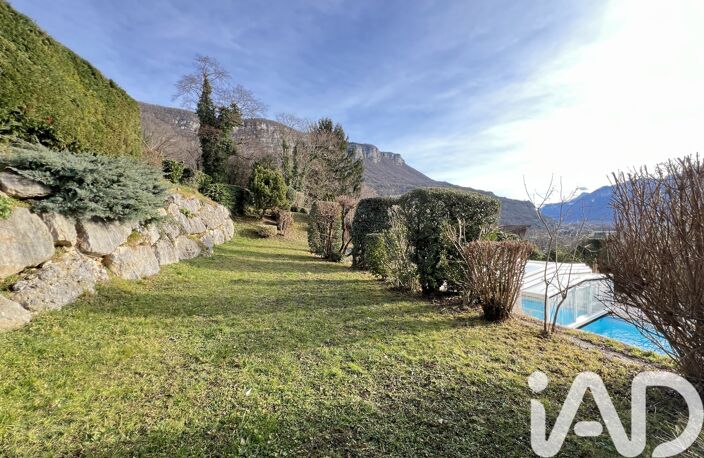 Vente Maison/villa 7 pièces — photo 2