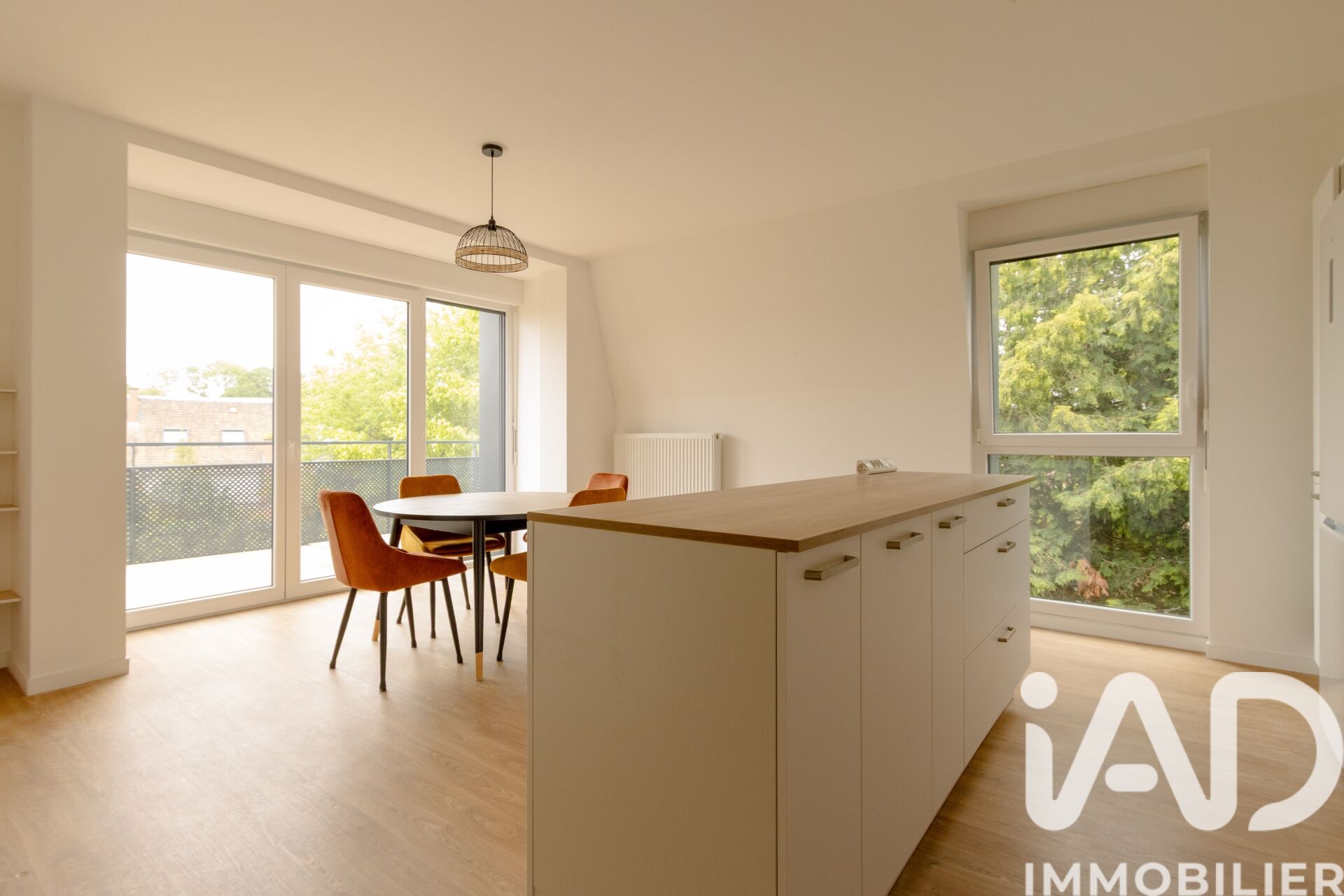 Vente Appartement 4 pièces - Photo 2