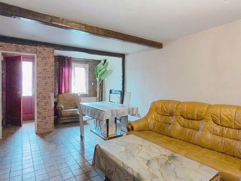 Vente Maison/villa 5 pièces — photo 1