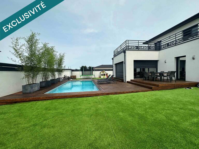 Ambarés et Lagrave - maison moderne de 160m2 avec 4 chambres, garage, piscine - parcelle de 850 m2 — photo 1