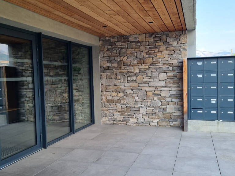 Appartement avec garage — photo 1