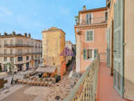 Appartement T4 lumineux en hyper centre de Hyères   Balcon & — photo 3