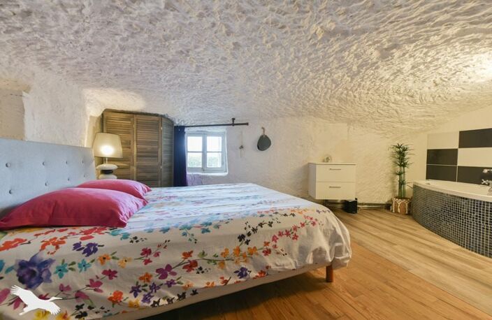 Maison en pierre de 5 pièces principales — photo 4