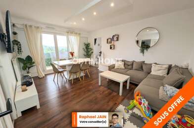 Appartement 4 pièces 121500 €