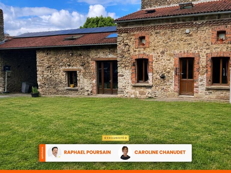 Maison de charme avec deux granges et cour intérieur 1370 m2 — photo 1