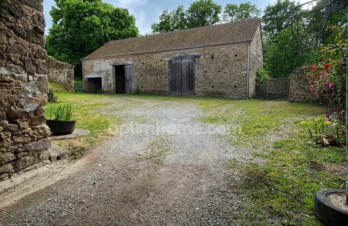 Maison de charme avec deux granges et cour intérieur 1370 m2 — photo 3