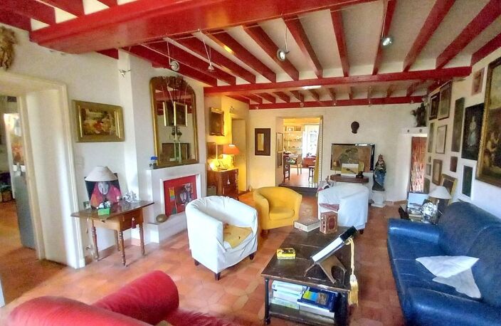 Maison de caractère avec jardin - 8 pièces - SOULGE SUR OUETTE (53) — photo 3
