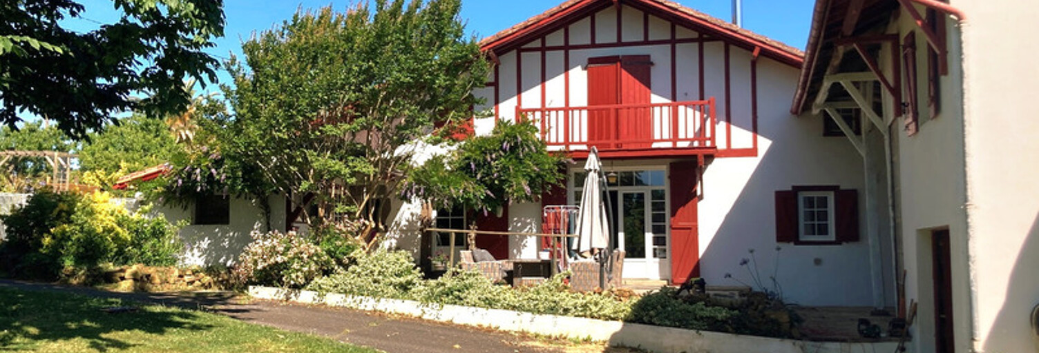 Maison 8 Pièces 192 m² à vendre à La Bastide-Clairence (64240)