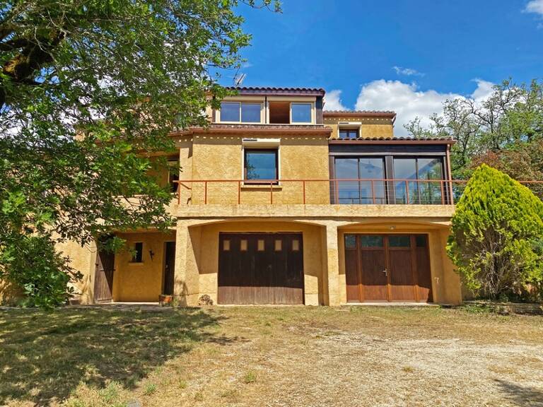 A vendre CRAYSSAC (46) Maison familiale 8 pièces de 200m² habitables - 5 chambres - 2 Vérandas - Terrain de 8000 m² — photo 1