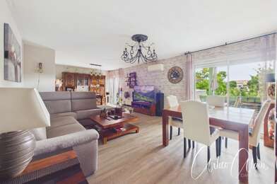 Appartement 4 pièces 299500 €