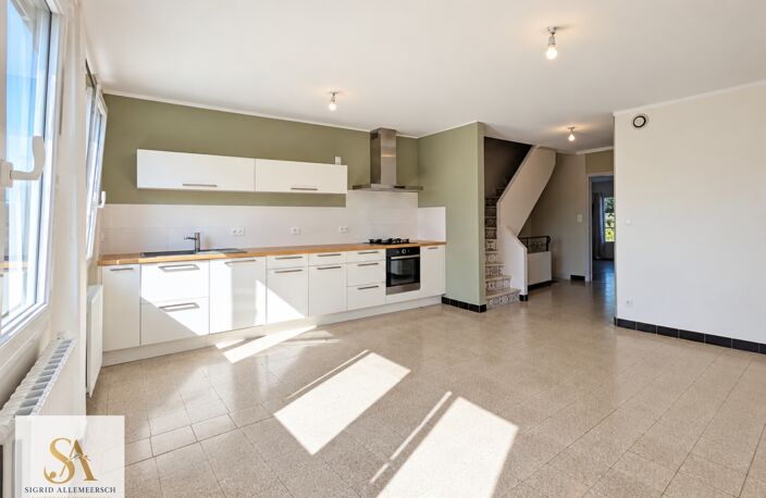 PUICHÉRIC – Maison familiale rénovée 115 m² – 3 chambres – terrasse, jardin et garage – DPE C — photo 4