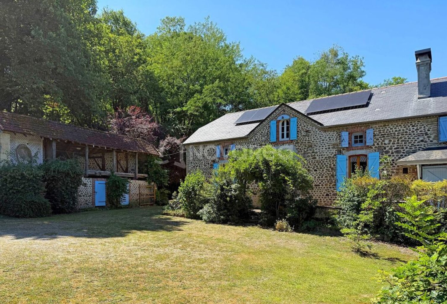 Maison 6 pièces — photo 1