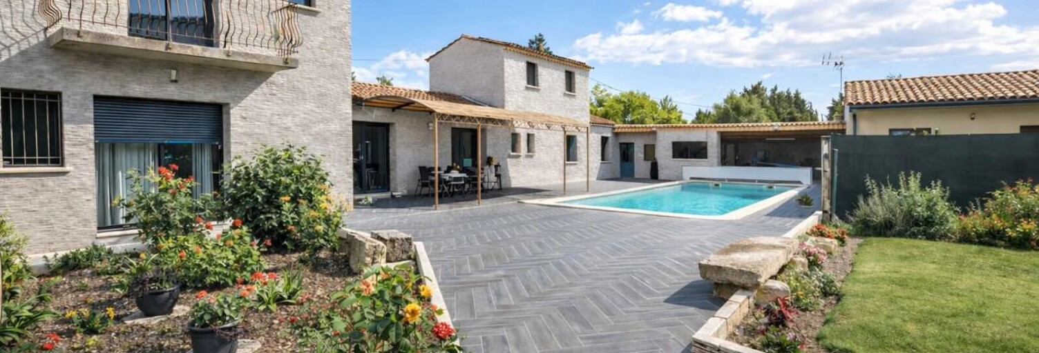 Maison 4 Pièces 148 m² à vendre à Beaucaire (30300)