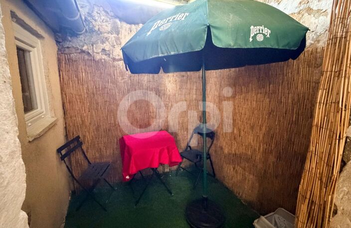 Maison de ville 5 pièces avec caves voutées À Vendre — photo 4
