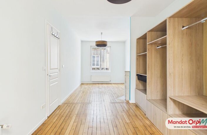 Appartement À Louer — photo 3