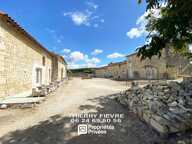 À vendre 86200 Glénouze Maison de 10 pièces 312 m2 avec gîte indépendant, dépendance, terrain, bois et caves — photo 3