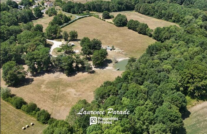 Propriété de charme avec gîte indépendant sur plus de 6 hectares clôturés — photo 3